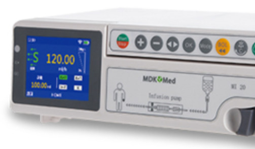 Hệ thống móc nhanh được cấp bằng sáng chế Bơm truyền dịch y tế Tốc độ dòng chảy có thể điều chỉnh 1800ml / H