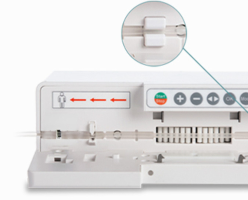 Nút điều khiển ống tiêm y tế chính xác Điều khiển dễ dàng Nguồn điện đầu vào AC 100v -240v